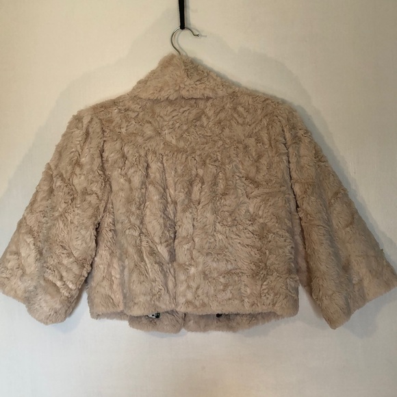 CAbi Jackets & Coats Cabi 76 Faux Fur Cropped Jacket Poshmark